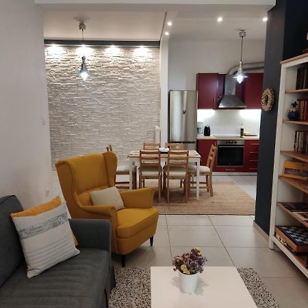 Central & Comfortable, 70M² Apt In Neos Kosmos 아테네 외부 사진