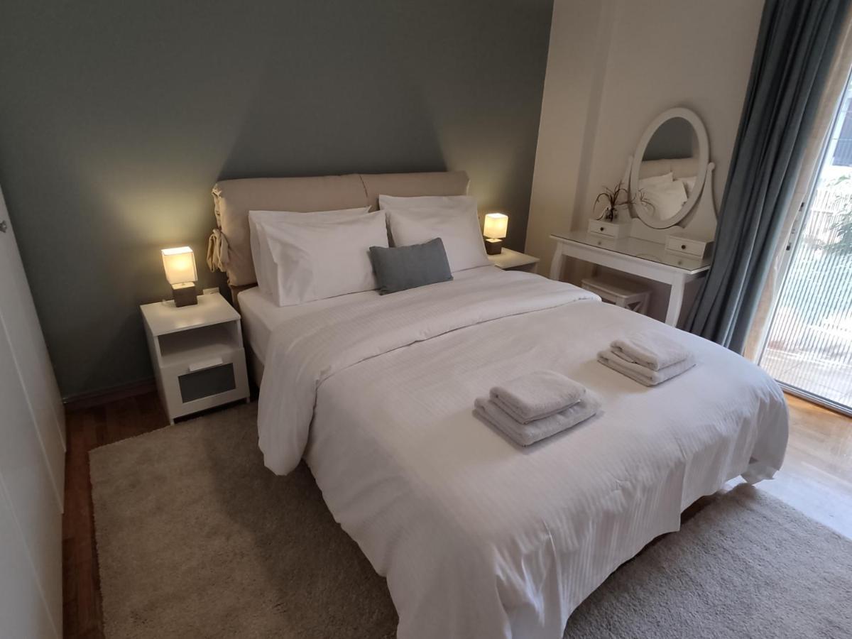 Central & Comfortable, 70M² Apt In Neos Kosmos 아테네 외부 사진